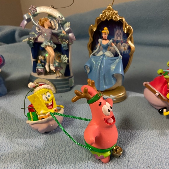 Ornamo rotating ornaments, Disney charcters collectable ornaments - Picture 3 of 10